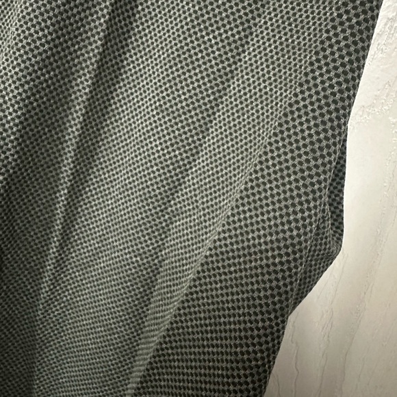 Lululemon Tank Top - Picture 2 of 4